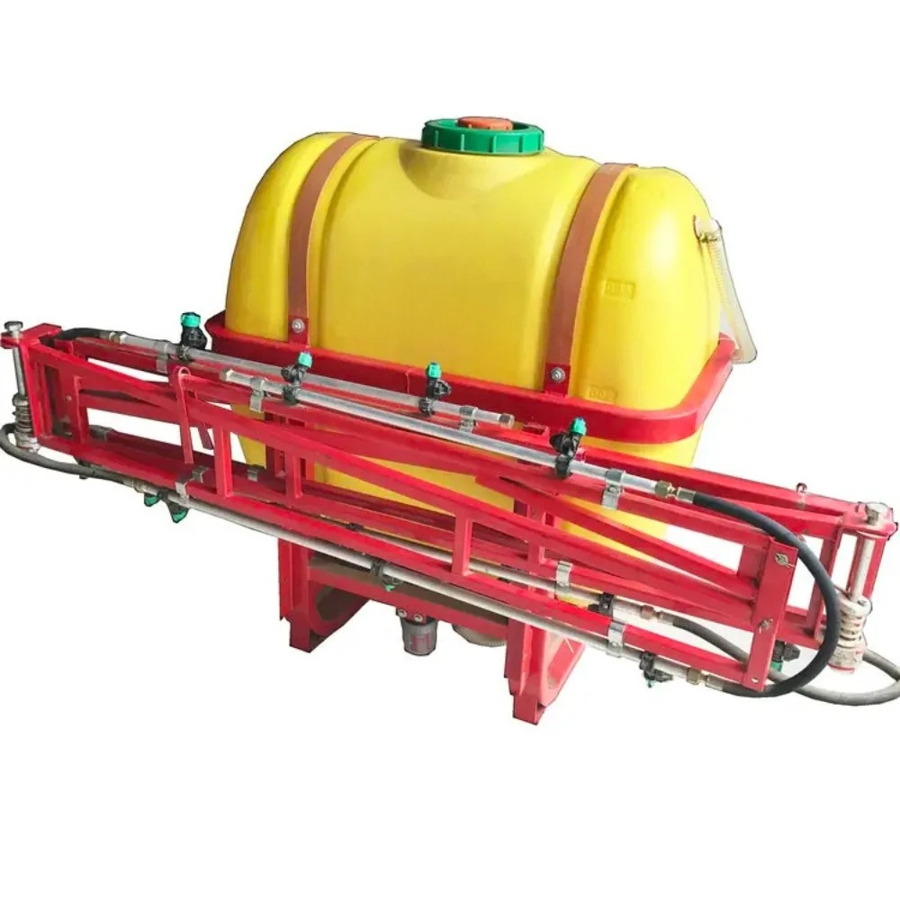 Crop Sprayer Backpack - Pulverizador Agrícola Montado em Trator de